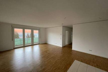 Charmante 3-Zimmer Wohnung mit zwei Balkone & offenen Küchenbereich - Nürnberg Schoppershof