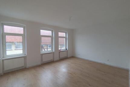 3,5 Zimmer-Wohnung mit 98 qm - 575,00&nbsp;EUR Kaltmiete, ca.&nbsp; 98,00&nbsp;m&sup2; in Schöningen (PLZ: 38364)
