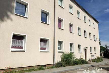 3 Zimmer zum Wohlfühlen, ein Balkon zum Verweilen - jetzt besichtigen! - Bad Dürrenberg