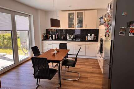 Wohnung zum Mieten in Heldenstein 1.100,00 € 81.77 m²