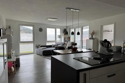 Wohnung zu vermieten - 1.250,00&nbsp;EUR Kaltmiete, ca.&nbsp; 100,50&nbsp;m&sup2; in Nagold (PLZ: 72202)