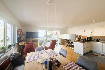 Einzigartige 3 Zimmer Wohnung mit hochwertiger Ausstattung und sc - Poing