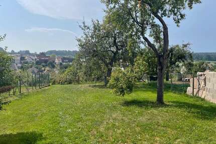 Grundstück zu verkaufen in Straubenhardt 249.000,00 € 894 m²