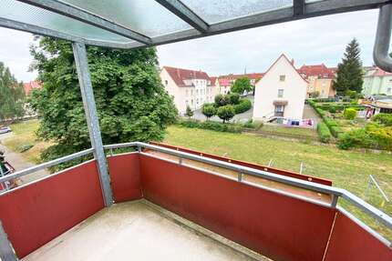 Wohnung zum Mieten in Ronneburg 310,00 € 52 m²