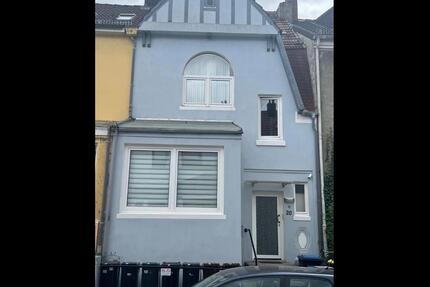 Kapitalanlage: MFH in Bremen-Walle|4 Wohneinheiten|voll vermietet