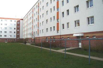 Raum für die ganze Familie: Hochwertige 4-Zimmer-Wohnung zum Wohlfühlen - Greifswald Schönwalde II