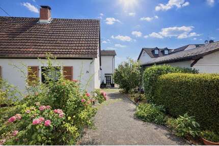 Haus zum Kaufen in Wiesbaden Freudenberg 660.450,00 € 166 m² - Wiesbaden / Freudenberg