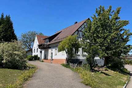 Haus zum Kaufen in Ditzingen 304.000,00 € 196.7 m²