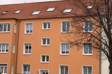 EG- Wohnung mit Balkon zu vermieten! - Magdeburg Leipziger Str.