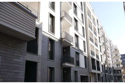 Wohnung zum Mieten in Frankfurt am Main 1.425,10 € 98.28 m²