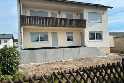 3 Zimmer OG-Wohnung - 1.000,00&nbsp;EUR Kaltmiete, ca.&nbsp; 85,00&nbsp;m&sup2; in Kösching (PLZ: 85092)