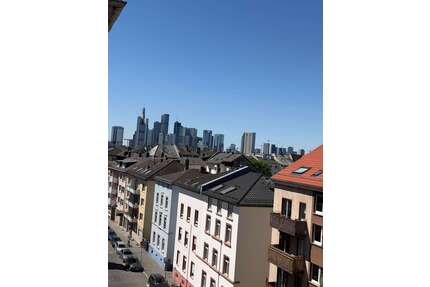 Haus zum Kaufen in Frankfurt 4.480.000,00 € 802 m²