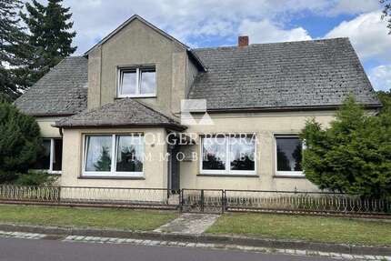 Haus zum Kaufen in Diesdorf 81.000,00 € 176.8 m²