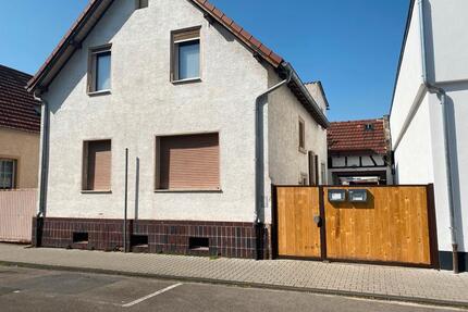OHNE Makler: Haus mit 2 Wohnungen, Werkstatt, Garage, Hofreite - Ginsheim-Gustavsburg