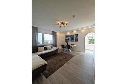 Modernisierte 3-Zimmer-Wohnung mit Garten und Terrasse - Bischofsheim
