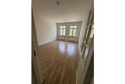 Wohnung zum Mieten in Chemnitz 299,00 € 55 m²