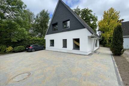 Haus zum Mieten in Neumünster 1.840,00 € 150 m²