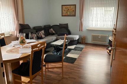 Schöne Zweizimmerwohnung mit separater Küche - Pforzheim