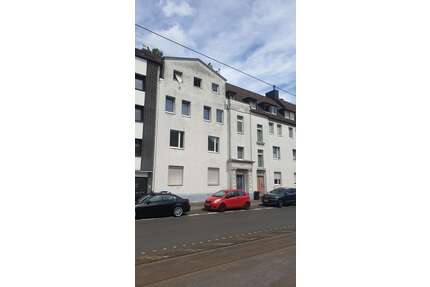 Wohnung zum Kaufen in Krefeld 125.000,00 € 88 m²