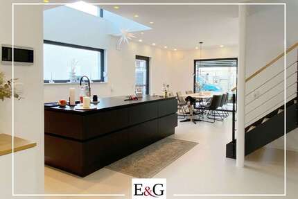 Haus zum Mieten in Backnang 2.490,00 € 168.31 m²