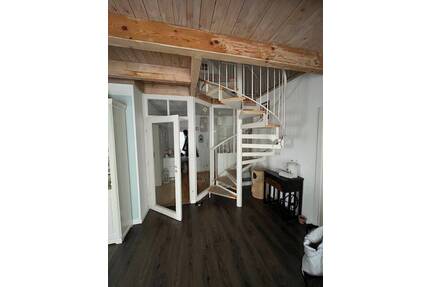 Helle Eigentumswohnung mit Balkon und Tiefgaragenstellplatz - Halle (Saale) Seeben