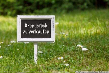 Sonniges Baugrundstück für Neubau eines Einfamilienhauses in begehrter Lage in Gräfelfing