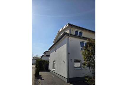 Haus zum Kaufen in Bonn - Buschdorf 699.500,00 € 138 m²