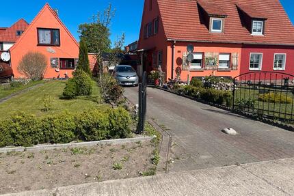 Besondere Doppelhaushälfte & Ferienwohnung unweit Ostsee - Barth