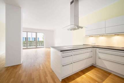 Haus zum Kaufen in Gräfelfing 1.050.000,00 € 140 m²