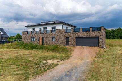 Haus zum Kaufen in Sulingen 650.000,00 € 246 m²