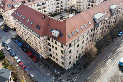 WERTIGE INVESTITION | Vermietete 2-Raum-Wohnung mit Balkon, Tageslichtbad & Parkettboden - Leipzig Eutritzsch