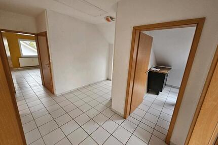 Schöne helle Wohnung zu vermieten - Wallerfangen
