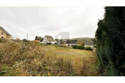 Grundstück zu verkaufen in Langenhahn 55.000,00 € 654 m²