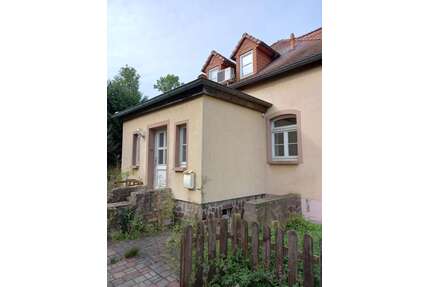 Haus zum Kaufen in Querfurt 69.000,00 € 101 m²