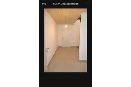 Großzügige, neuwertige 4-Zimmerwohnung, großem Balkon & Carport - Attenhofen Walkertshofen