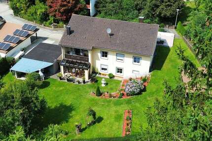 Haus zum Kaufen in Obernzell 349.000,00 € 245 m²