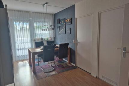 Moderne 3,5-Zimmer-Eigentumswohnung mit Loggia – provisionsfrei - Ludwigshafen am Rhein Edigheim