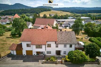 Haus zum Kaufen in Wellendingen 769.000,00 € 290 m²