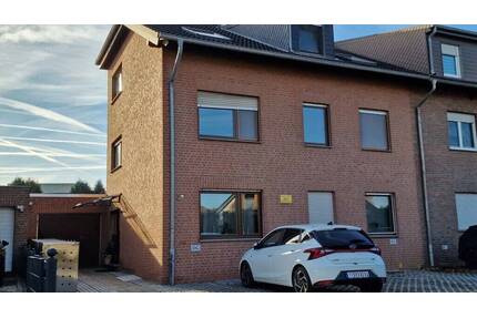 Niederbardenberg! Bezugsfreie 3- Zimmerwohnung mit Balkon und eigenem Garten - Herzogenrath