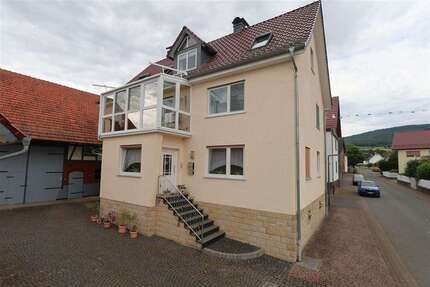 Haus zum Kaufen in Berkatal 195.000,00 € 200 m²