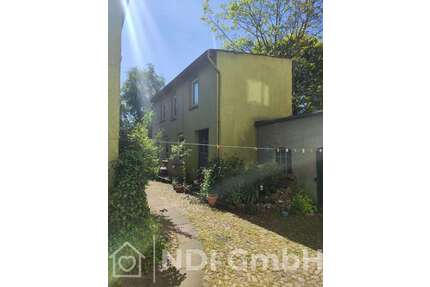 Wohnung zum Kaufen in Neumünster 75.000,00 € 69 m²