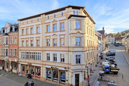 Seltene Gelegenheit: 4-Zimmerwohnung mit Aufzug im Stadtzentrum - Pößneck