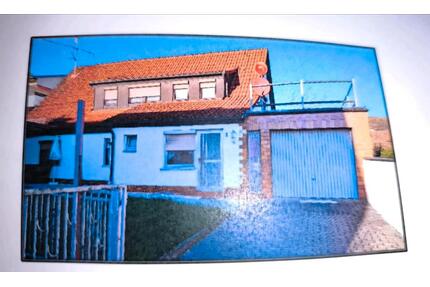 Haus mit kleinen Garten - 299.000,00&nbsp;EUR Kaufpreis, ca.&nbsp; 100,00&nbsp;m&sup2; in Lohr am Main (PLZ: 97816)