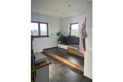 Moderne Neubauwohnung in Dorfitter – Einzug zum 01.04. - Vöhl