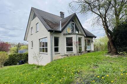 Haus zum Kaufen in Vlotho 299.000,00 € 155 m²