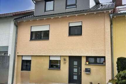 Haus zum Kaufen in Meßstetten 330.000,00 € 150 m²