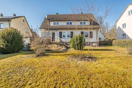 Haus zum Kaufen in Wolfschlugen 570.000,00 € 155 m²