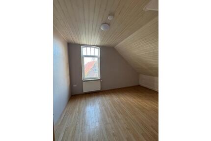 Helle Dachgeschosswohnung - 595,00&nbsp;EUR Kaltmiete, ca.&nbsp; 70,00&nbsp;m&sup2; in Westerstede (PLZ: 26655)