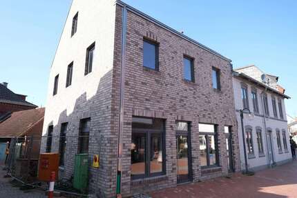 Haus zum Kaufen in Eckernförde 650.000,00 € 132 m²