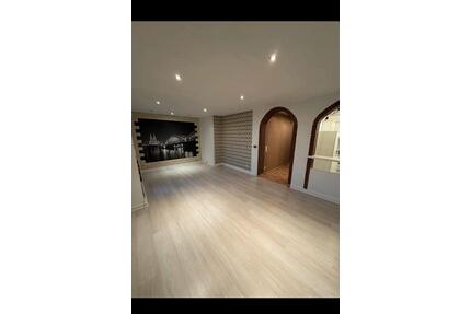 2 Zimmer Wohnung in Bergheim Zieverich. Ab sofort Frei - Grevenbroich Neuenhausen